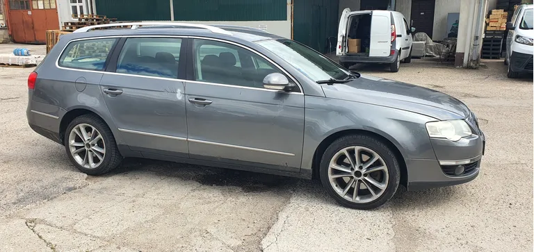 VW PASSAT Variant 2.0 TDI 140 KM, klimatronic, alufelgi, elektryka