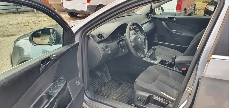 VW PASSAT Variant 2.0 TDI 140 KM, klimatronic, alufelgi, elektryka