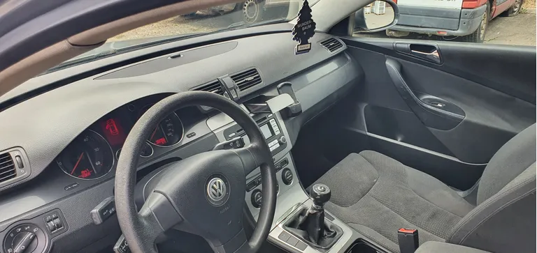 VW PASSAT Variant 2.0 TDI 140 KM, klimatronic, alufelgi, elektryka