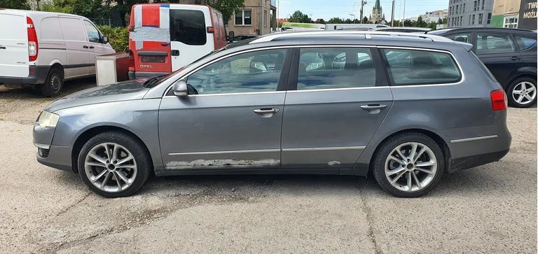 VW PASSAT Variant 2.0 TDI 140 KM, klimatronic, alufelgi, elektryka