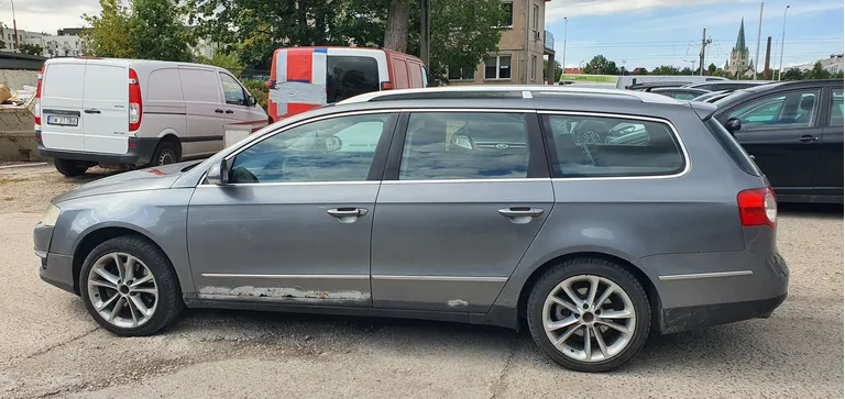 VW PASSAT Variant 2.0 TDI 140 KM, klimatronic, alufelgi, elektryka